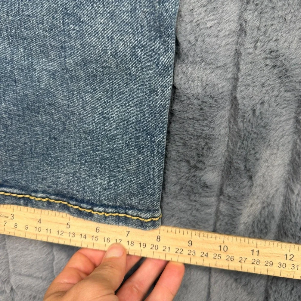 True Religion Ricky Relaxed Straight Jeans Mens 30 Medium Wash Blue 10528